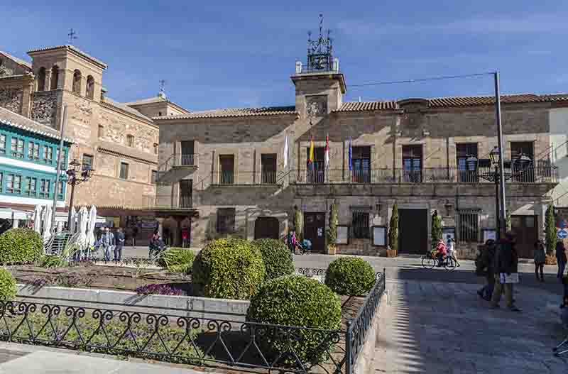 Ciudad Real - Almagro 02 - plaza Mayor - Ayuntamiento.jpg
